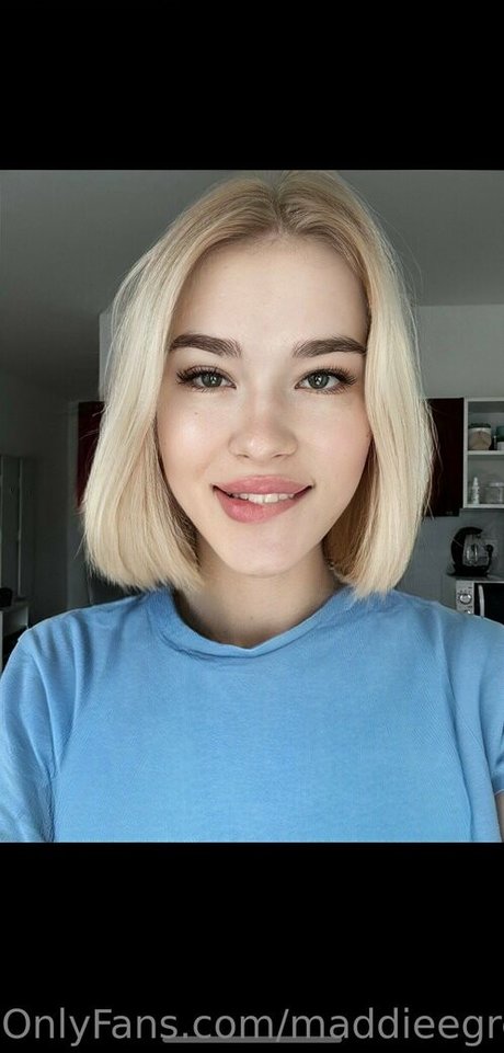 maddieegrey star beautiful pic