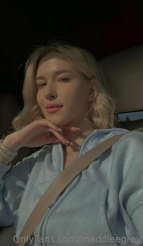 maddieegrey pretty pornstar picture