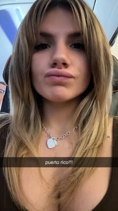 nude asian onlyfans exclusive pic