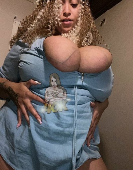 Arguably high quality pornstar photos