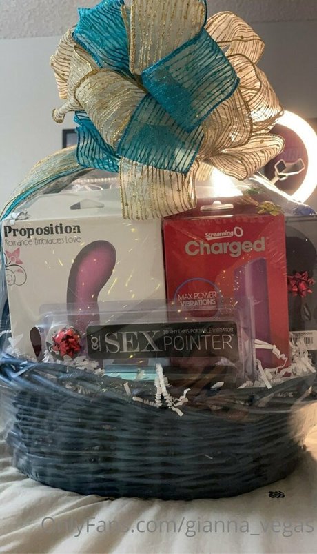 gianna vegas model nude archive