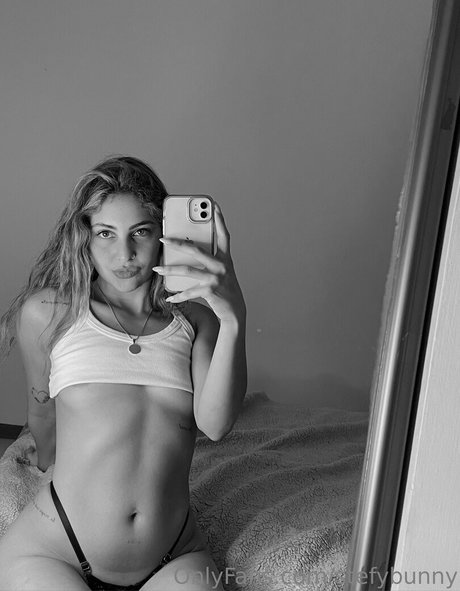 stefybunny pornstar perfect image