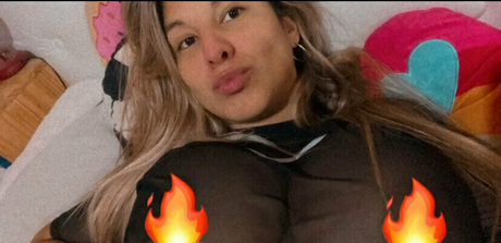 richbreasts nude star photos