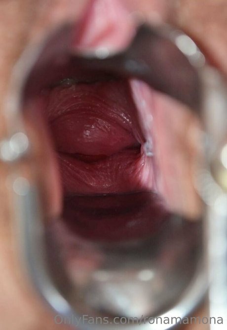 ronamamona pornstar nudes image