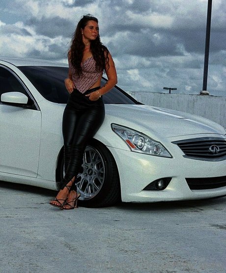 Ashley Aoky model beautiful image