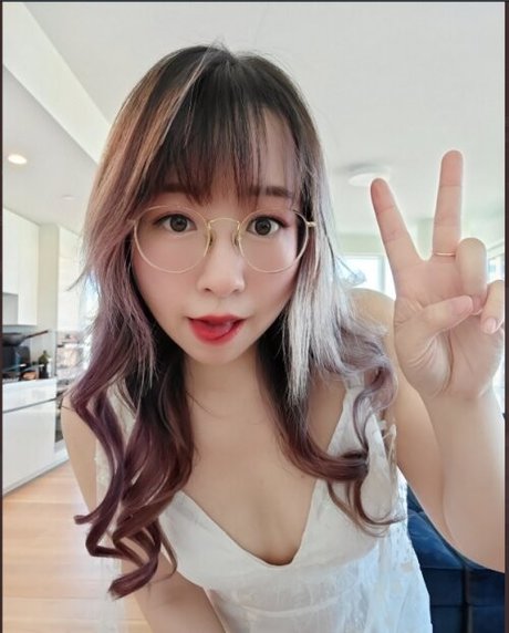 Natsumiii pornstar nice galleries