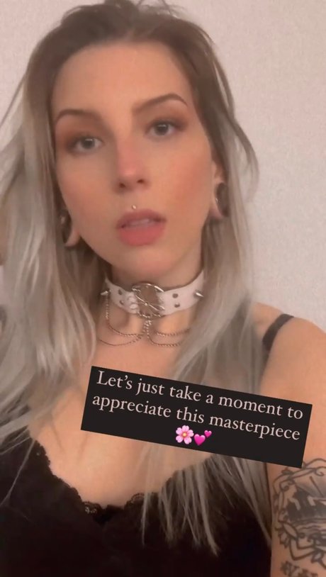 Tsundere Kitten sex model picture