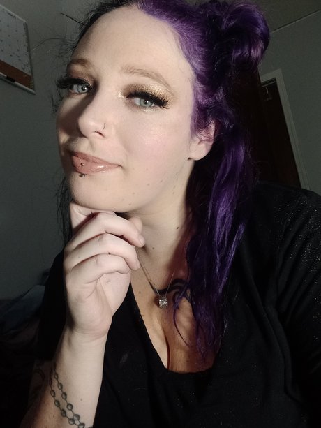 Sexy B model beautiful image