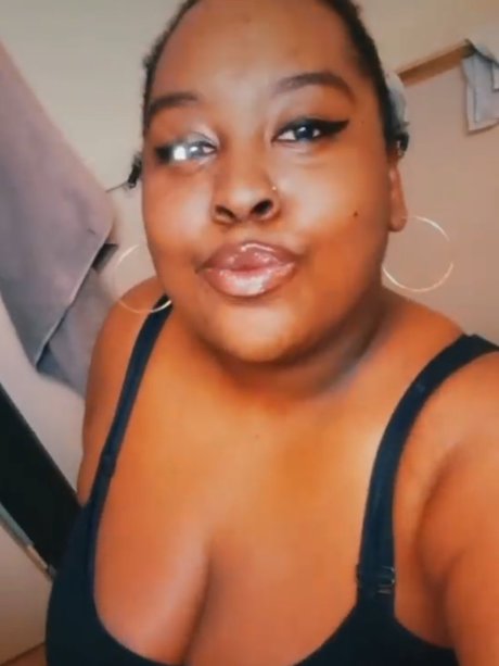 hairy pregnant onlyfans art nude archive