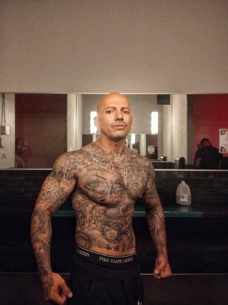 Luis mendoza erotic actress pictures