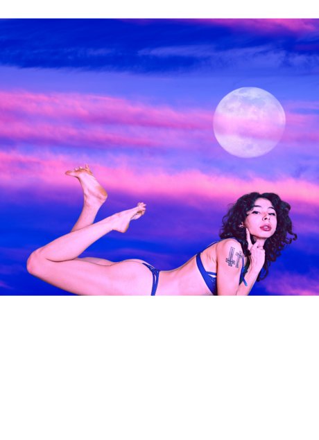 Pixi Fantasia model naked archive