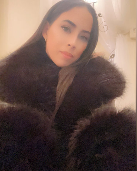 MulaBaby erotic model images