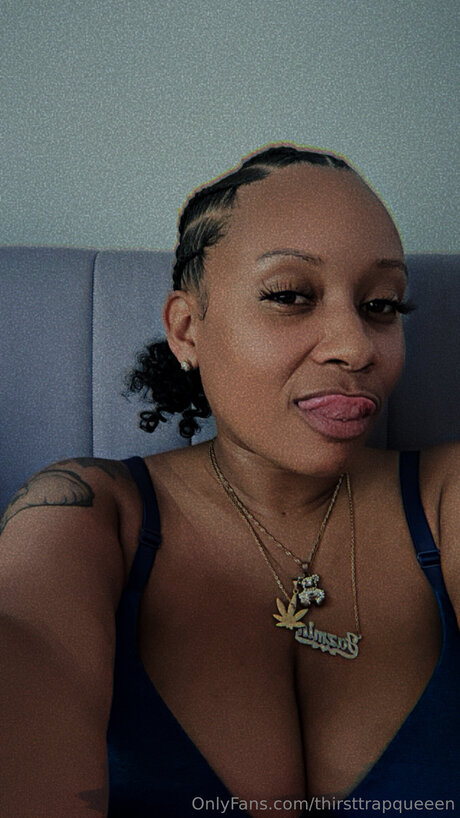 Queeen_ star adult picture