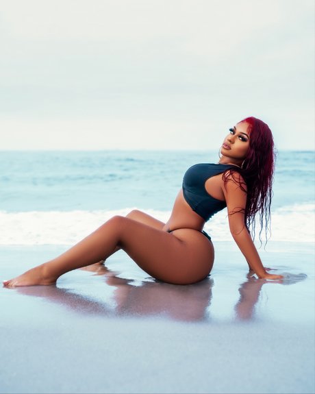 Nya Amanii hd star images