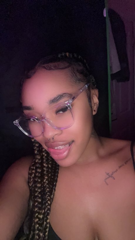 NINAROSE star art photo