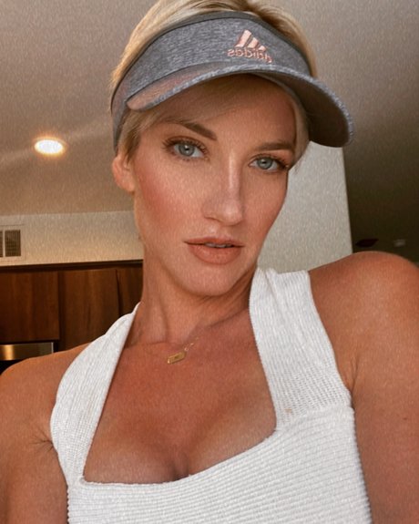 ssbbw granny onlyfans xxx gallery