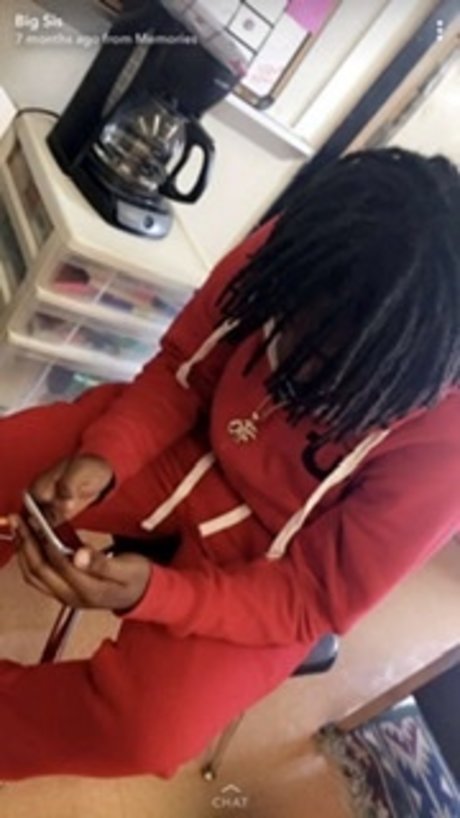 tanned onlyfans beautiful picture