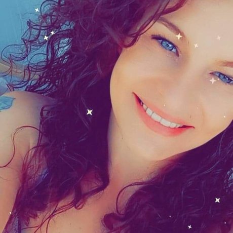 Little Miss Malicious model free img