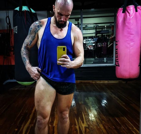 Papi Silkies_ perfect actress gallery