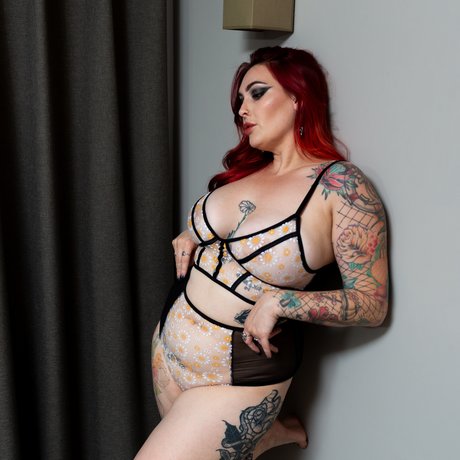 Tash White FREE pornstar perfect img