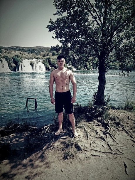 Darlyng star hot galleries