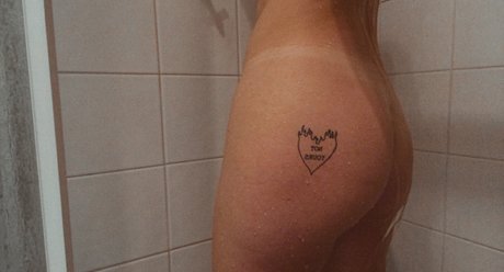 big tits cum onlyfans porn photos