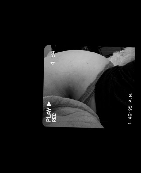 Sarelly model sex image