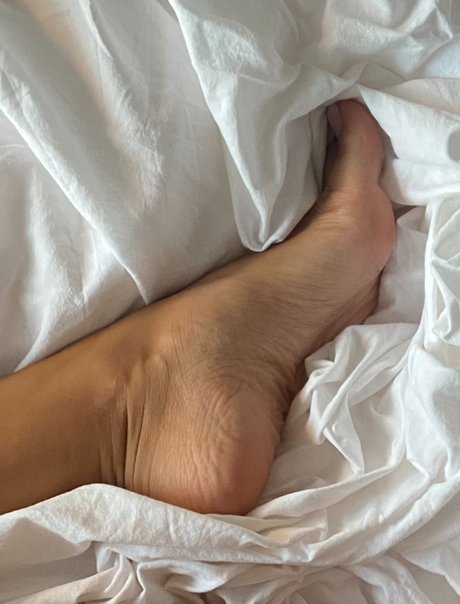 Birthmark Feet model art archive