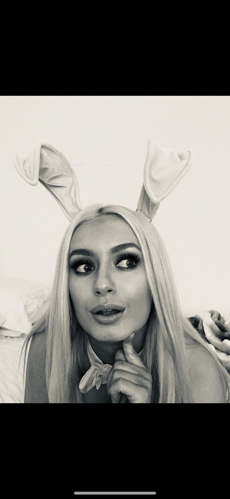 Hannah S model nude images