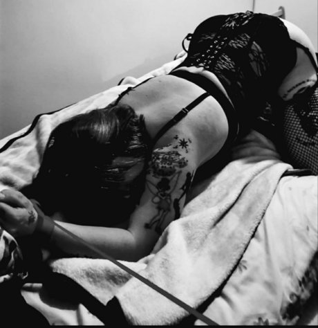 Brat Raven star xxx img