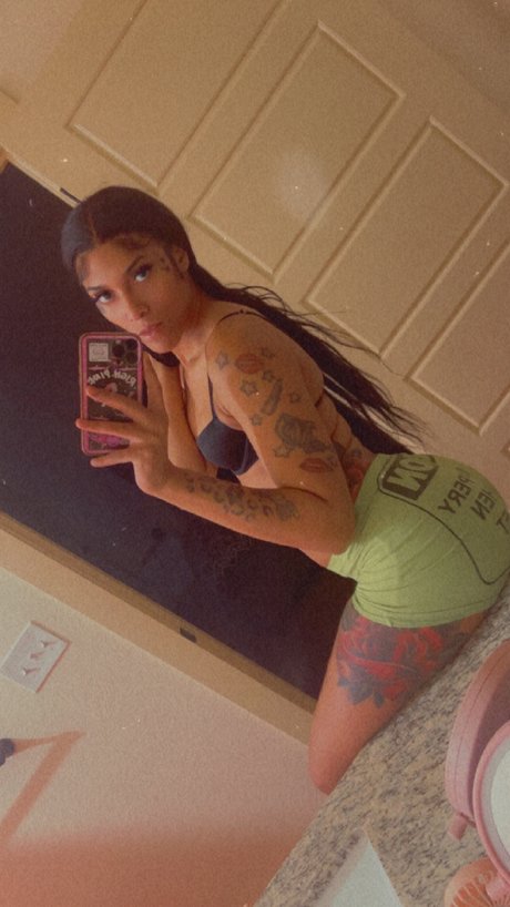 Da Pretty One_ star porn img