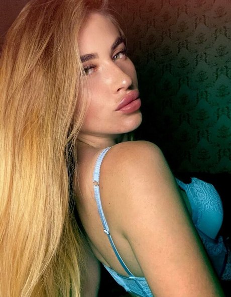 olivia sweetty star exclusive pics