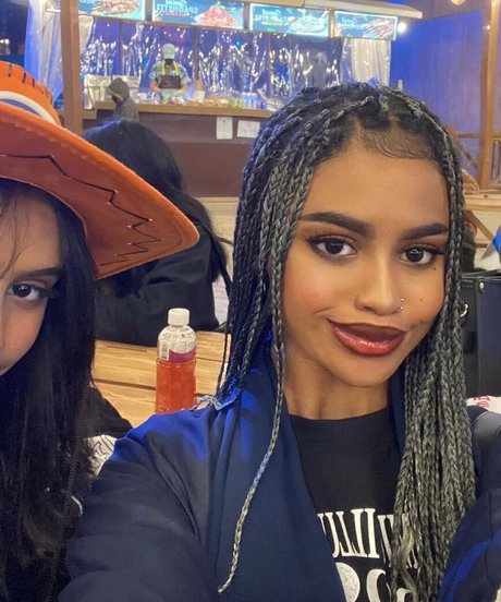 feet milf onlyfans free nude photos