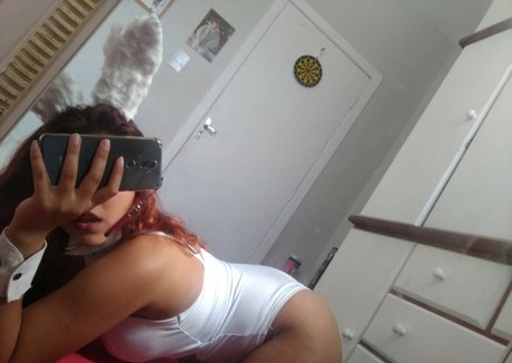 Largabs high quality model pic