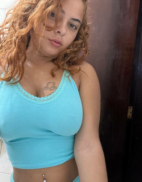 Vivi Mini adult model photos