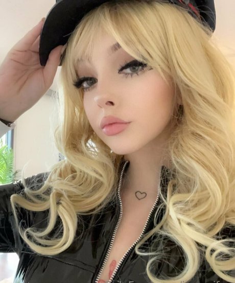 cmltd01 exclusive actress pic