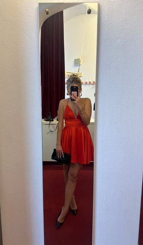 Leni Pieckenhagen adult actress img