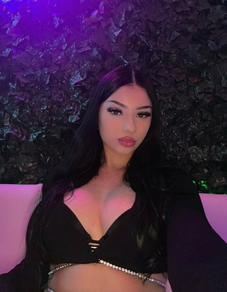 Leslie Emma adult star pics