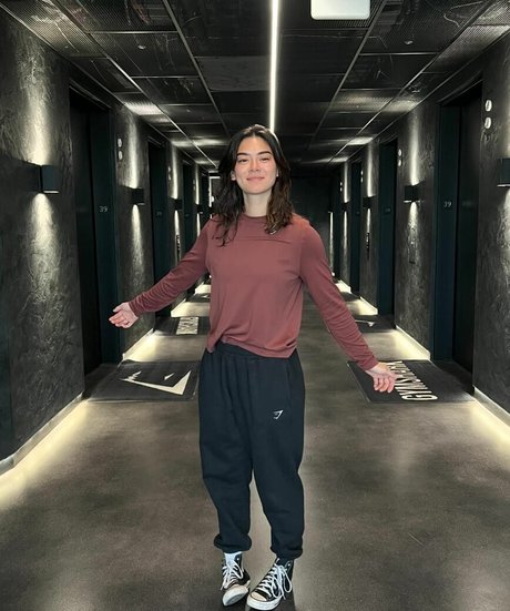 mcshnizzle beautiful model galleries