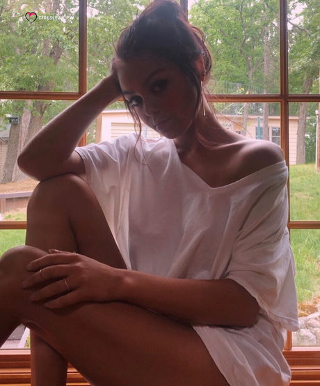 joi onlyfans hot naked galleries