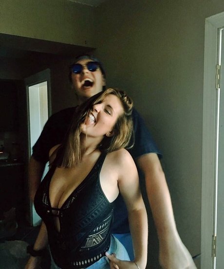 Rachel Myers model sexy picture