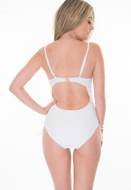 Charlotte Mckenna sexy model photo