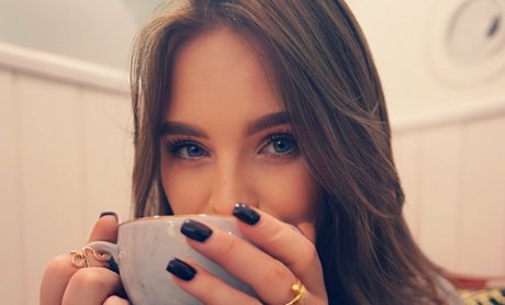 smile onlyfans sexy nude photo