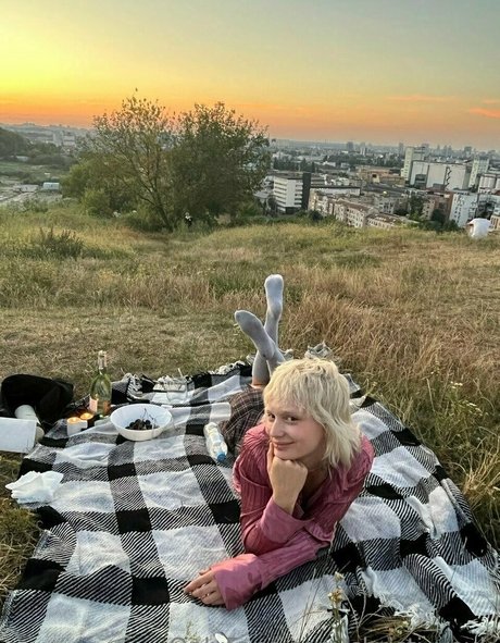 christivovk nude beautiful pornstar gallery