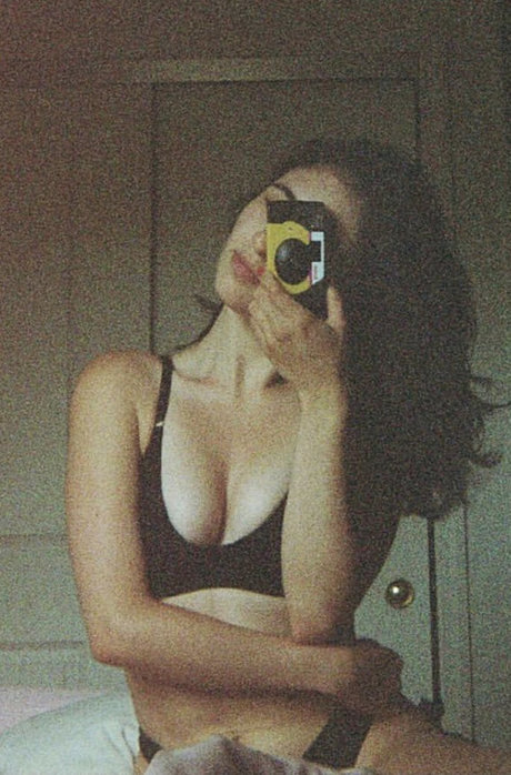 coolpilled perfect actress picture