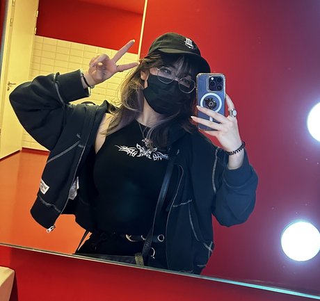 Rainhoe nice actress pic