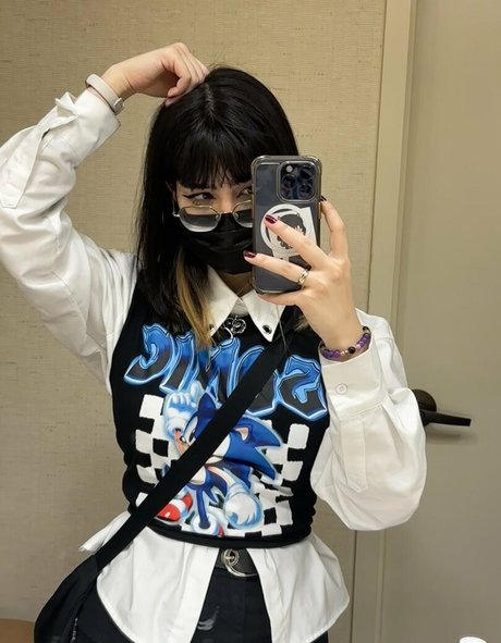 Rainhoe hot star pics