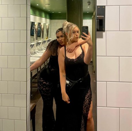 18 asian onlyfans hot sex image