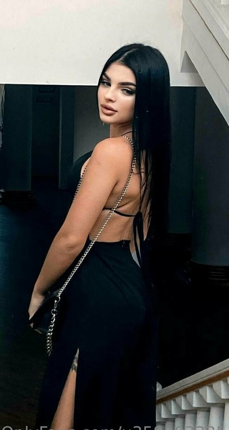 hairy legs onlyfans hd images