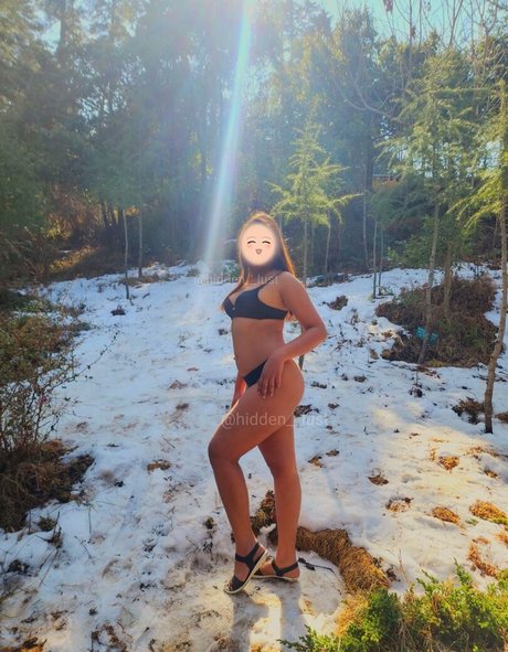 Hidden Lust sex model pics